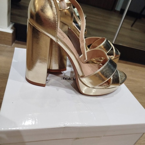 Gold sandals new, size 39