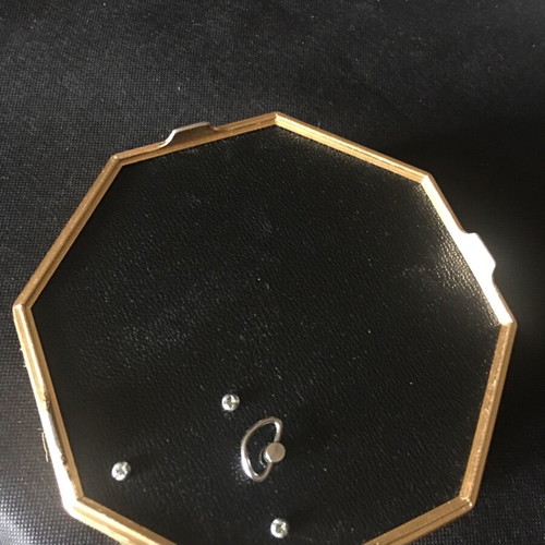 Jewelry box with music and mirror like new, vintage