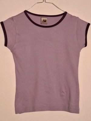 Lilac t-shirt like new, size XS/S
