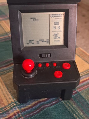 Mini arcade machine Sega console like new