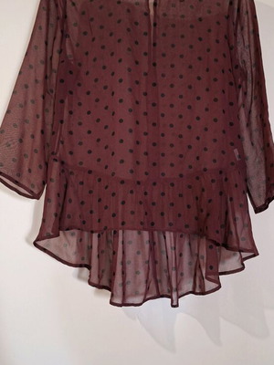 Tulle blouse like new, black and red
