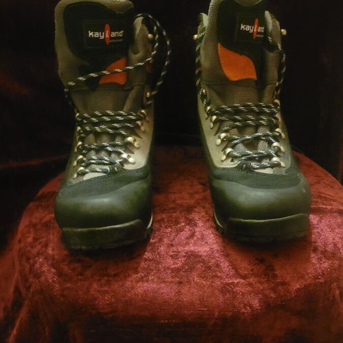 Kayland hiking boots size 44 like new, black gray
