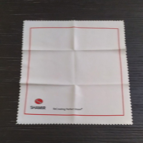 Glasses cleaning cloth like new, size 15x15 cm