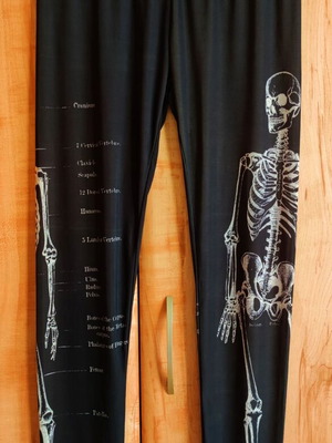 Hot Topic Gothic Skeleton Bones Anatomy Leggings like new, black and white