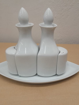 Porcelain oil and vinegar set 30x15cm new