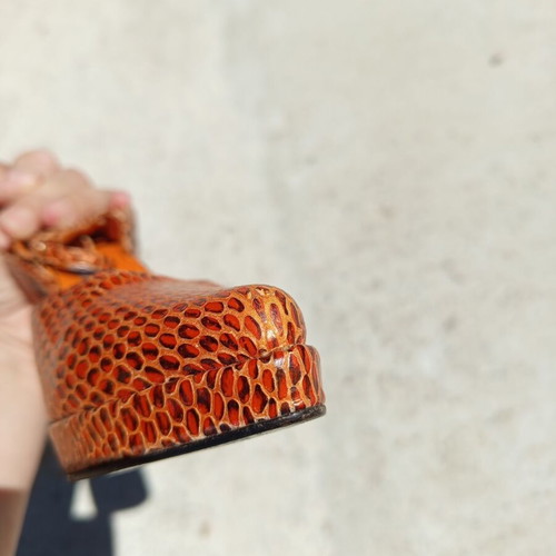 Casadei leather pumps very good condition size 5/38 orange