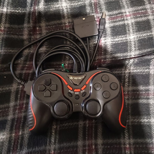 Tracer Red Arrow gamepad for PC, PS2, and PS3