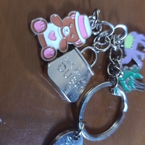 Dubai keychain with 5 charms