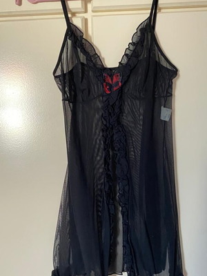Trendy transparent short nightgown with lace black S/M like new