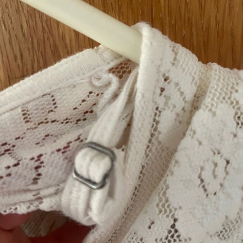 Hollister white lace mini dress like new, size M (fits S)