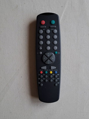 Vestel 3040 TV remote like new, compatible with Crown Neo Medion