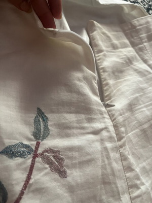Linen skirt with embroidery, M/L, white