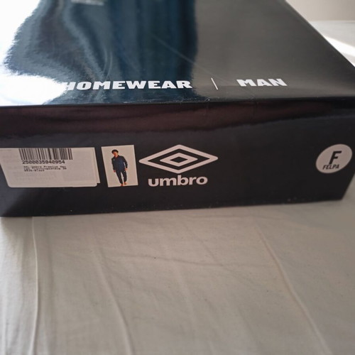 Σετ Umbro καινούργιο, βαμβακερό, μέγεθος XXL, μαύρο και άσπρο