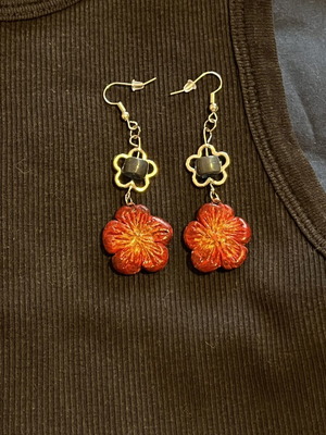 Alternative red earrings, handmade from scratch