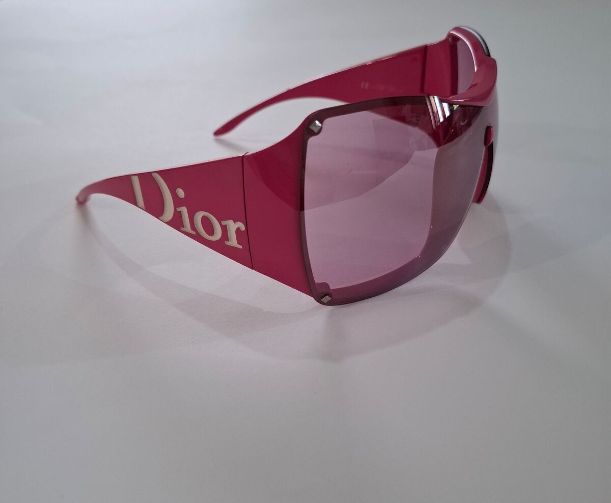 Christian Dior Overshine Pink… - € 550,00 - Vendora.cy