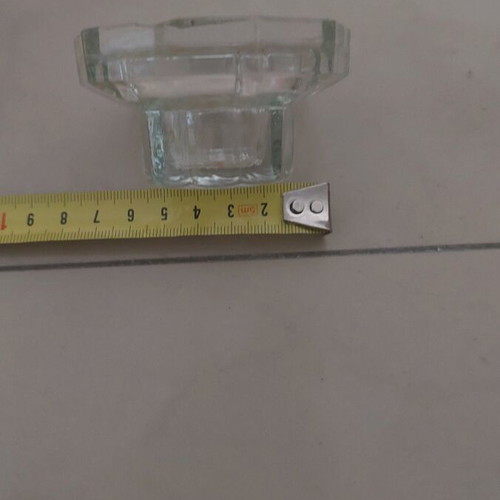 Set of 2 glass candlesticks height 4cm, width 7cm like new
