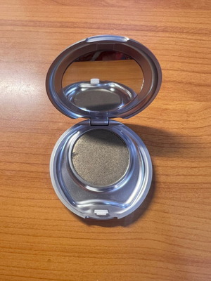 T. LeClerc Ombre à Paupières Poudrée brown-olive eyeshadow like new