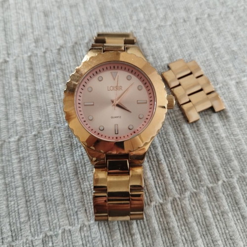 Loisir pink gold watch with bracelet extension, like new