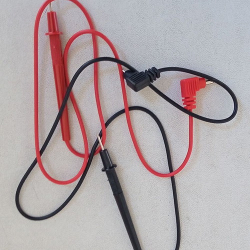Digital Clamp Meter new with carrying case for electrical work