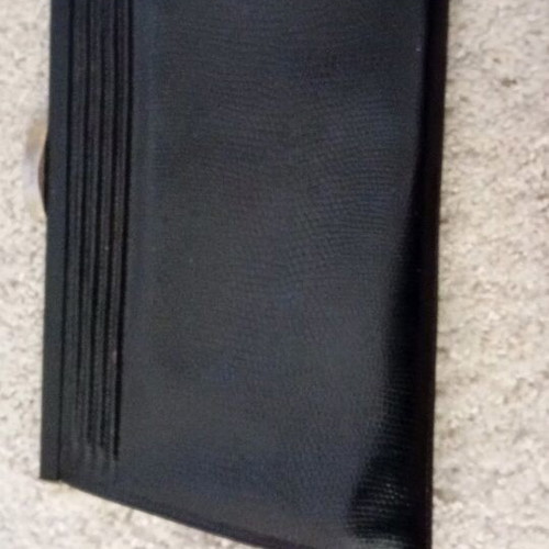 Handbags used, various