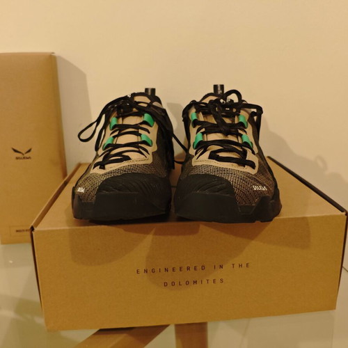 Salewa Wildfire NXT Approach Shoes like new, EU 42.5, brown and green