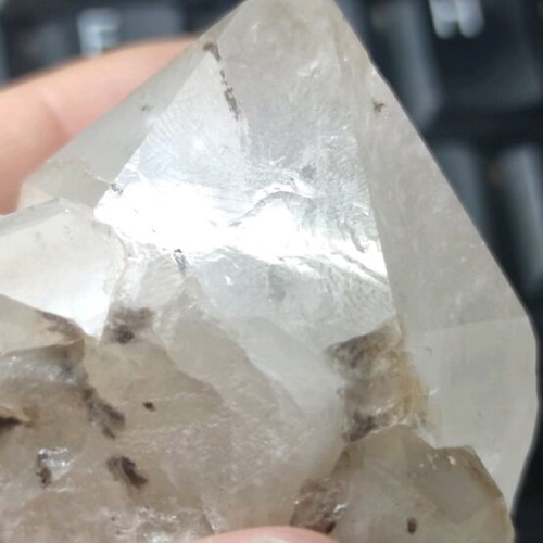 Quartz Penteli new