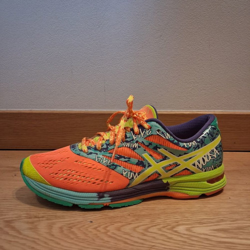 Asics women's athletic shoes, multicolor, size 40.5