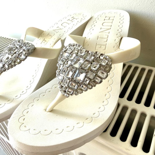 Hunter platform flip flops with heart rhinestones like new, size 37-37.5