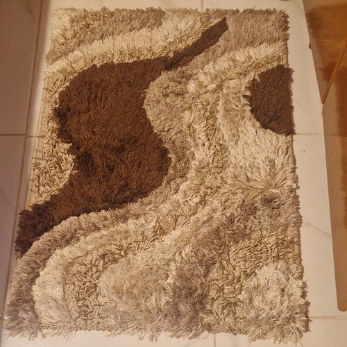 Set of 3 bedroom rugs, brown and beige shades, furry