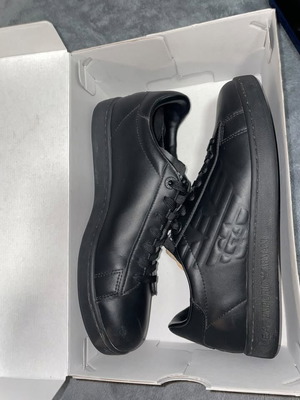 Emporio Armani black shoes size 40 like new