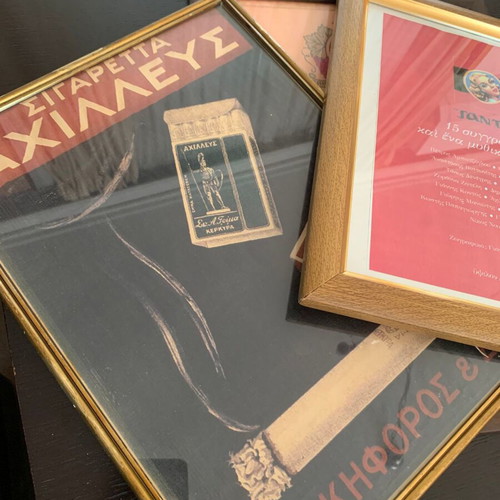 Collectible posters used, set of 3, wooden frames with glass