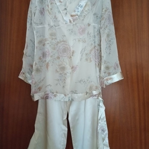 Luxury Set Nightwear Valisere by Triumph size 38 new satin