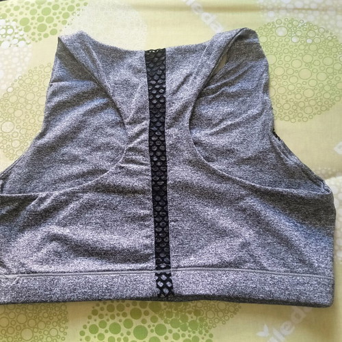 Gray sports crop top like new, one size
