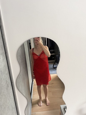Red pareo with straps and open back like new