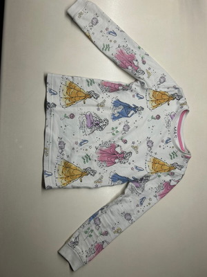 Marks and Spenser pajamas new for girls 4-5 years with Disney princesses