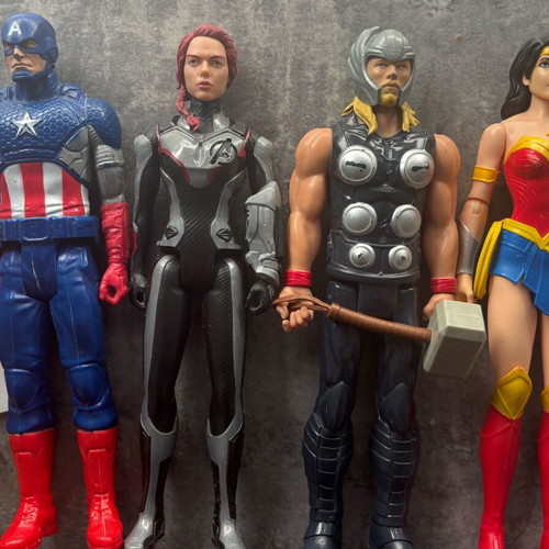 Marvel & DC Universe Action Figures Collection 16 pcs 30cm Hasbro Titan Hero