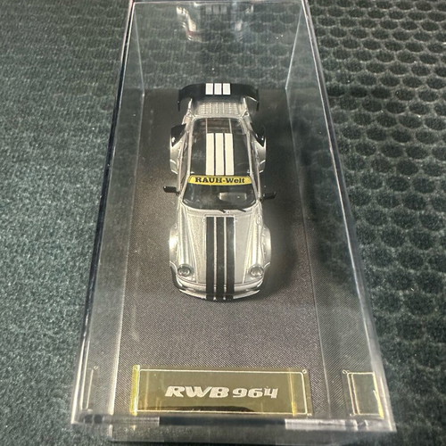 Star Model Porsche Rwb 964 like new