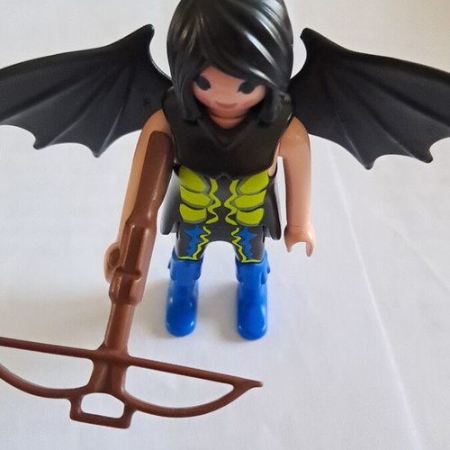 Playmobil Ayuma fairy with bow like new