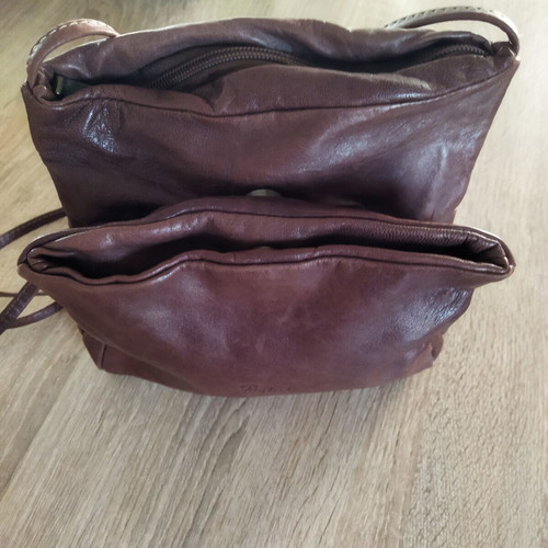 Elephant vintage leather crossbody bag, brown