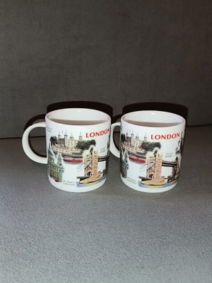 Lambert Souvenirs London porcelain small mugs set of 2 new