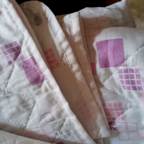 Quilt used 2.00x2.20 with slightly faded corner