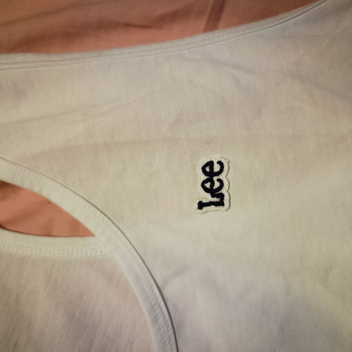 Lee sleeveless shirt white XL like new