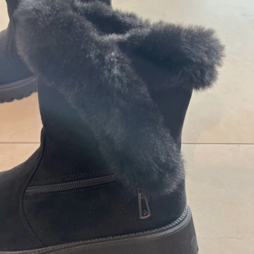 Verde black ankle boots size 38 like new