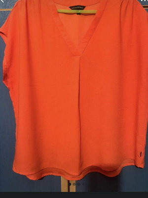 Banana Republic women's sleeveless blouse like new, orange, XL