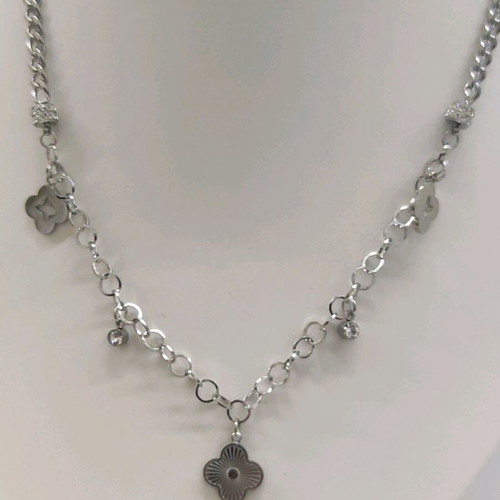 Stainless steel necklace with luck flowers new silver