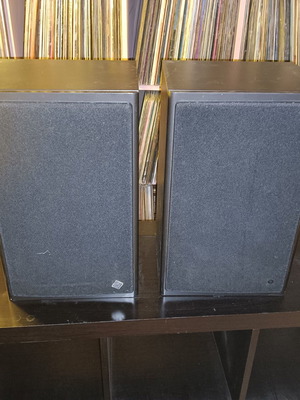 Grundig 1500a speakers used, floor-standing