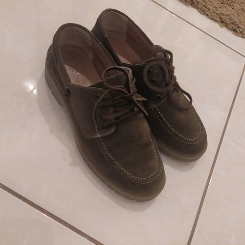 Boat shoes Esiot No37 like new, khaki