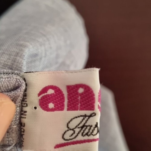 Shirt with shoulder pads like new, short sleeve, loose fit