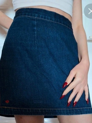 Дънкова пола Smith's като нова, размер L, синя и червена