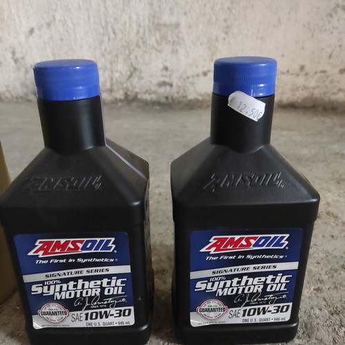 Amsoil 10w-30 synthetic motor oil 2L new